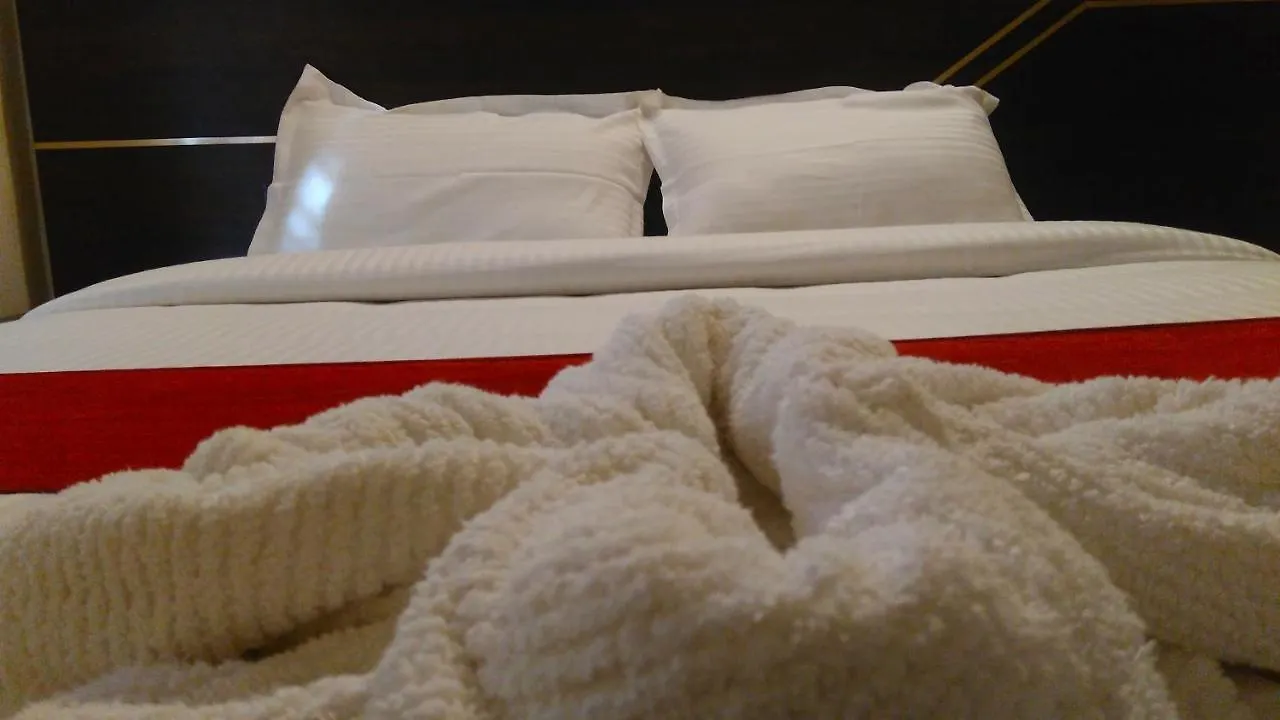 Leeland Munnar Bed & Breakfast
