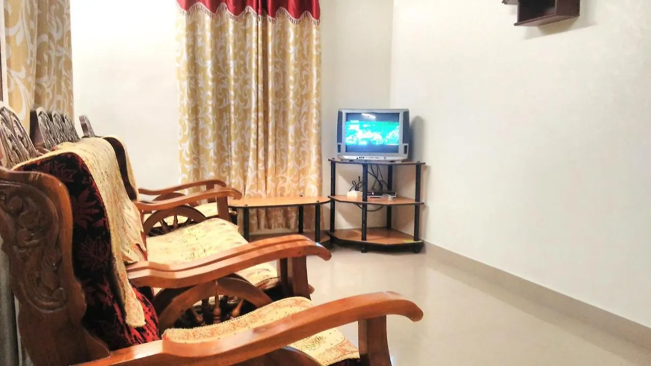 Leeland Munnar Bed & Breakfast 0*,