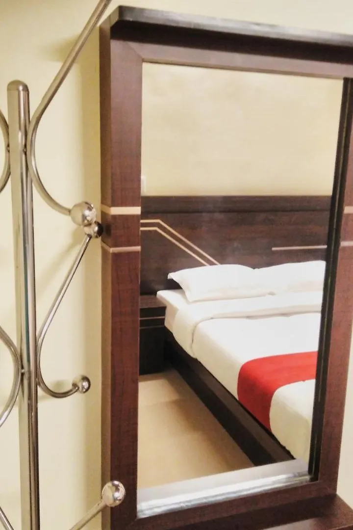 Leeland Munnar Bed & Breakfast