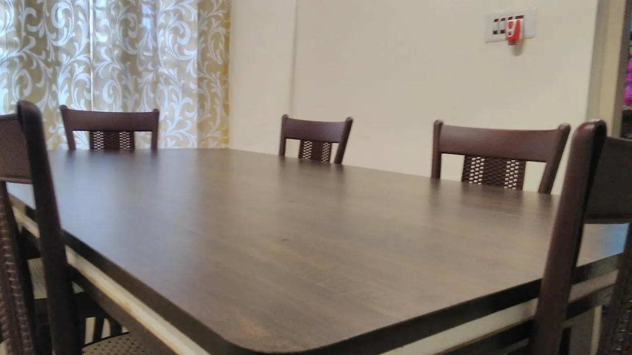 Leeland Munnar Bed & Breakfast