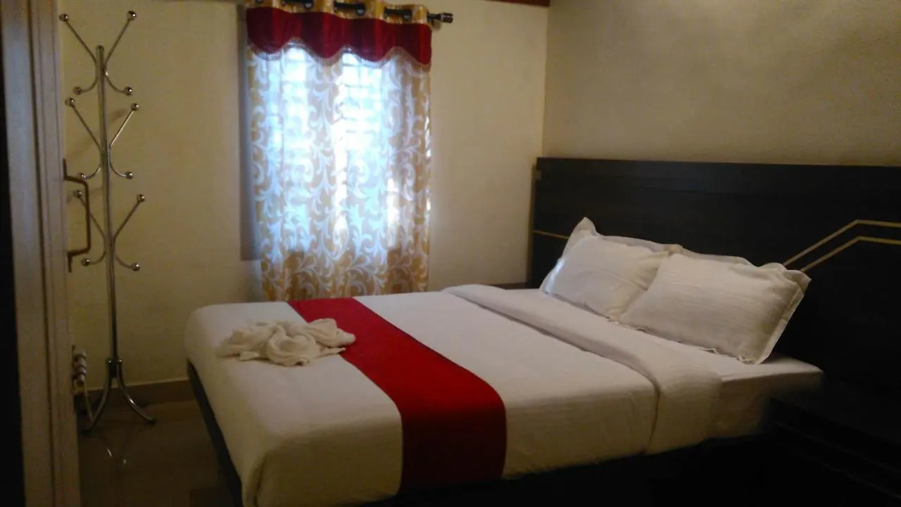 Leeland Munnar Bed & Breakfast